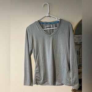 Ariat Tek Heat Series Light Grey Long- Sleeve  Size M